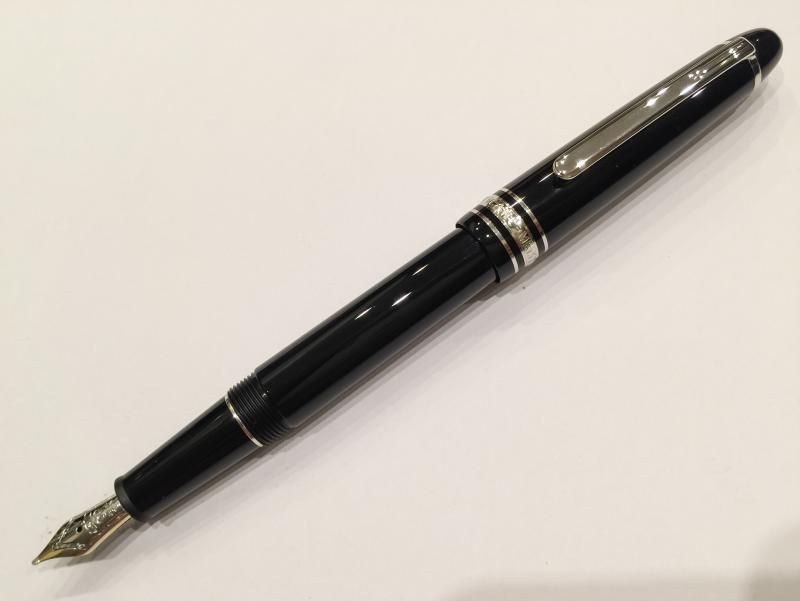 famous-authors-and-their-fountain-pens-montblanc-meisterstuck